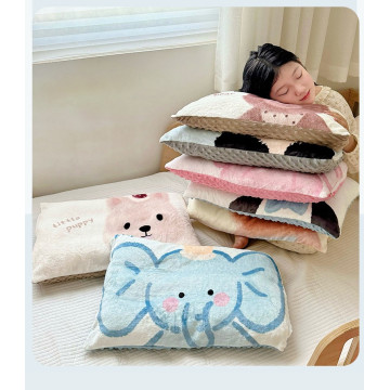 兒童雲感午睡枕