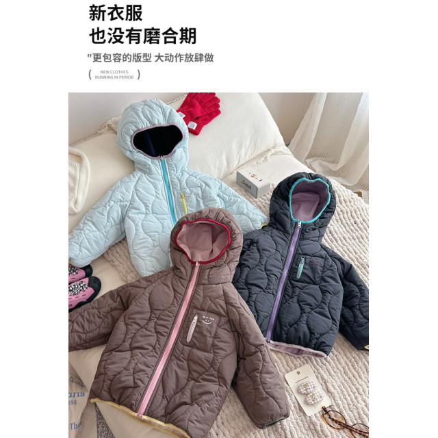 衝鋒兩面穿連帽外套