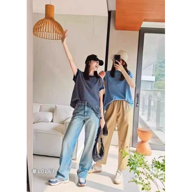 撞色條紋減齡T恤