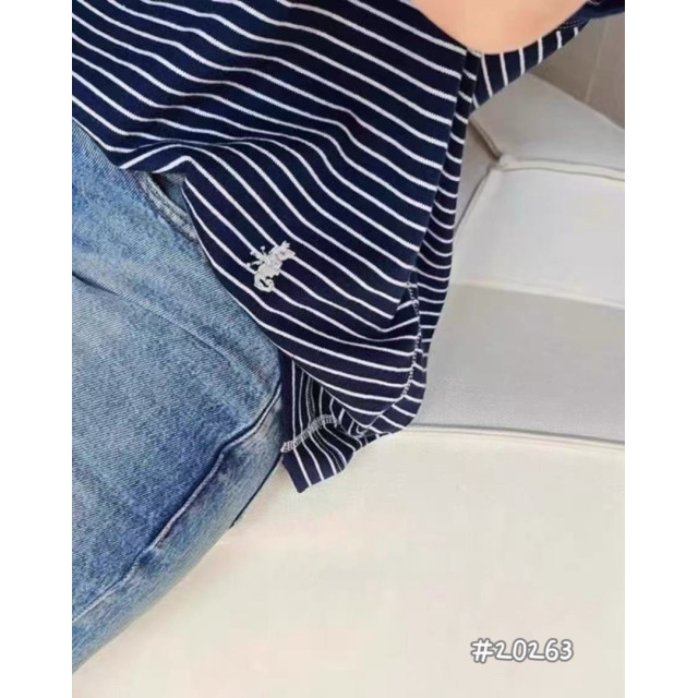 撞色條紋減齡T恤