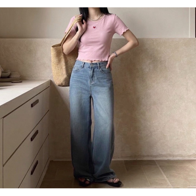 愛心鏤空木耳邊上衣