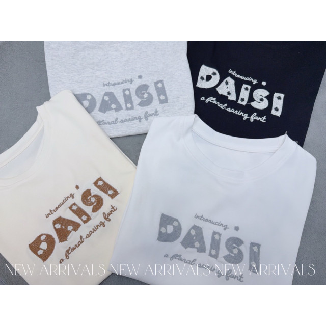 立體刺繡！韓系高工藝字母設計涼感奶油棉修身上衣