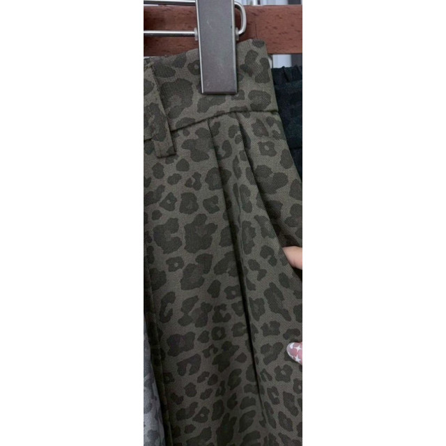 韓系小豹紋寬褲