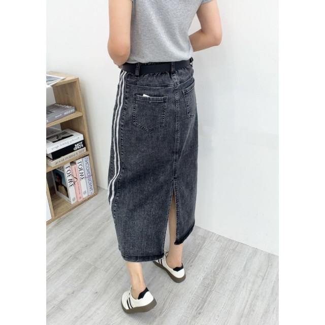 側條設計牛仔長裙