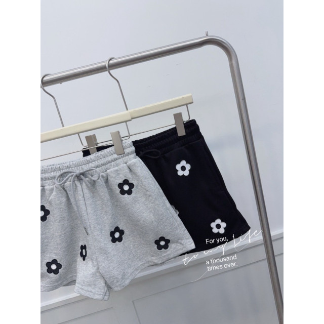 高磅數滿版小花刺繡鬆緊腰抽繩衛衣短褲