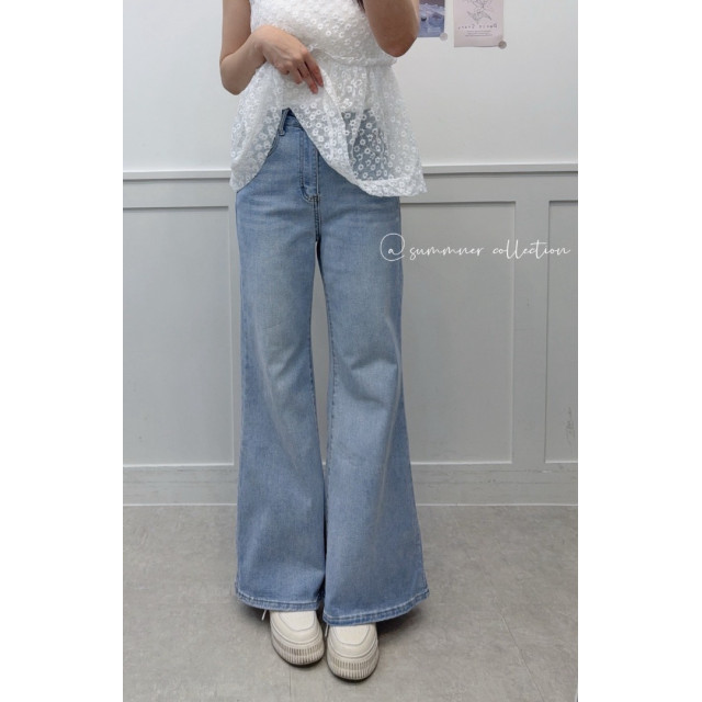 韓系小愛心刺繡簡約純色長腿彈力牛仔喇叭褲