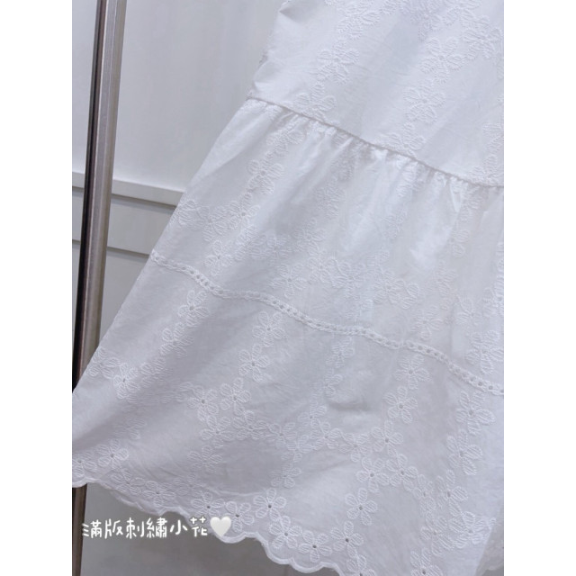 韓系鬆緊腰滿版刺繡小花蛋糕層長裙