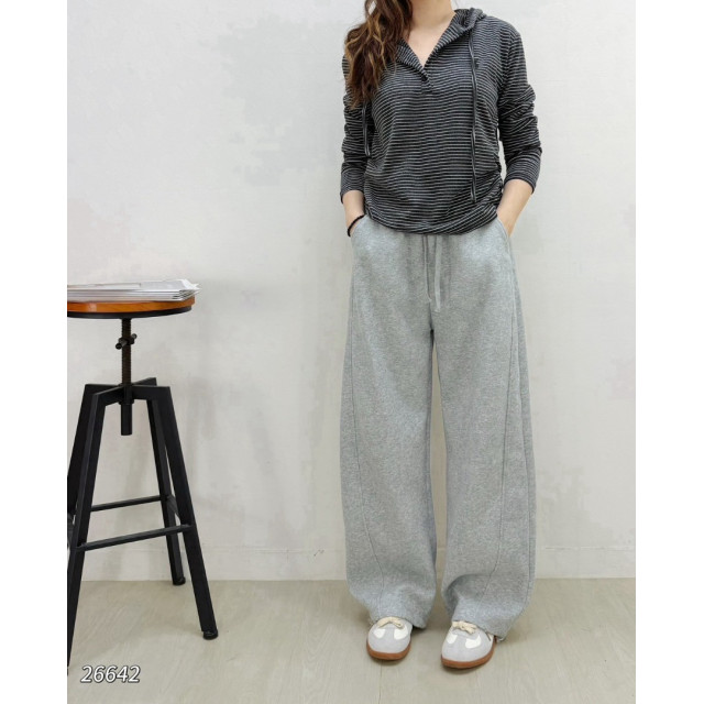 馬刺繡條紋連帽上衣