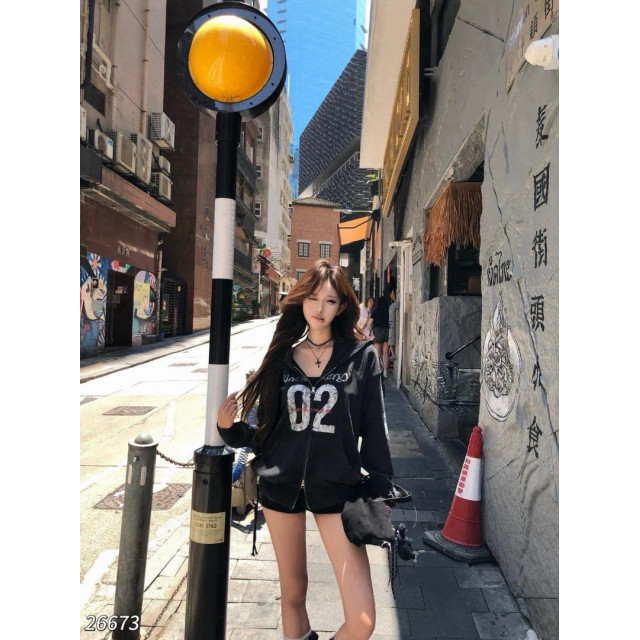 美式休閒落肩短版連帽外套