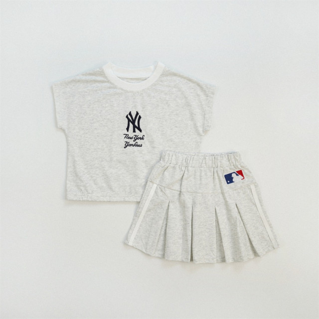 運動風字母百摺裙套組