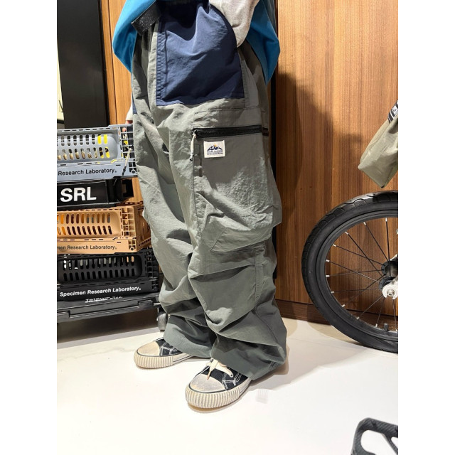 山系撞色工裝褲