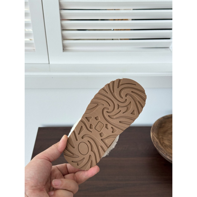 韓系保暖短靴