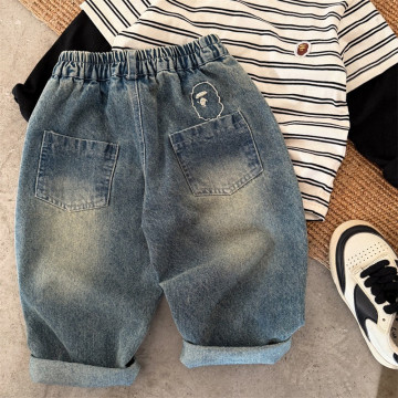 刺繡小猿牛仔褲