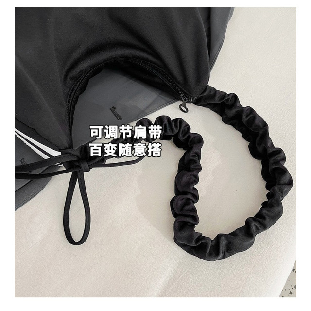 韓系百搭皺褶斜背包