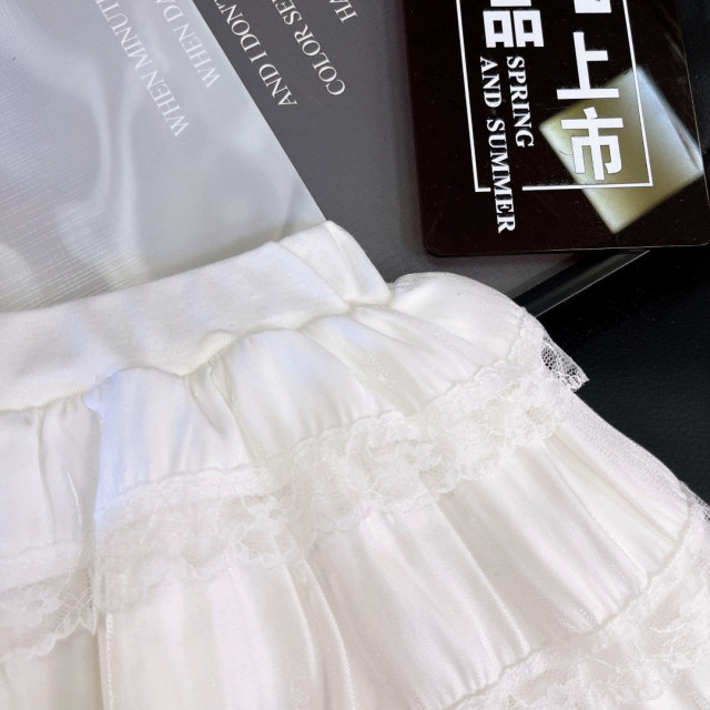 公主風蕾絲裙兩件套