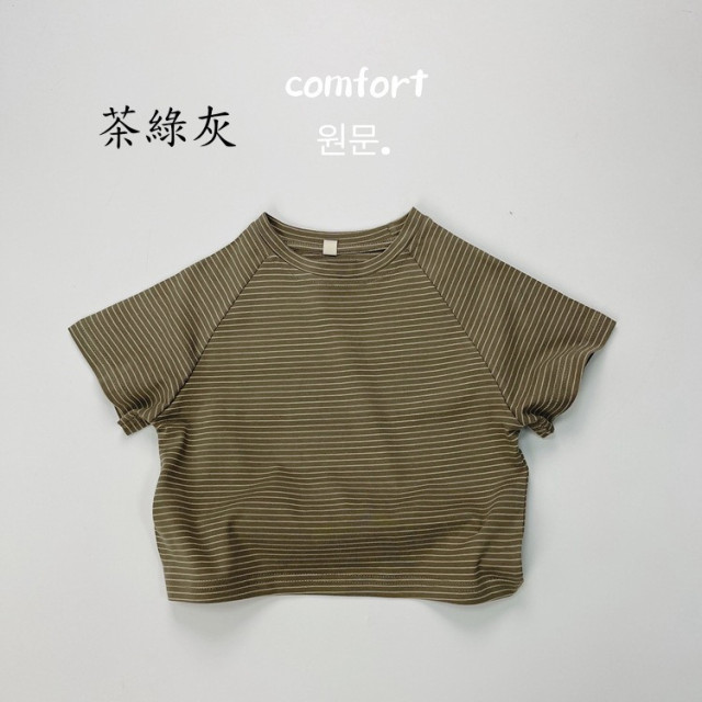 百搭細條紋短T