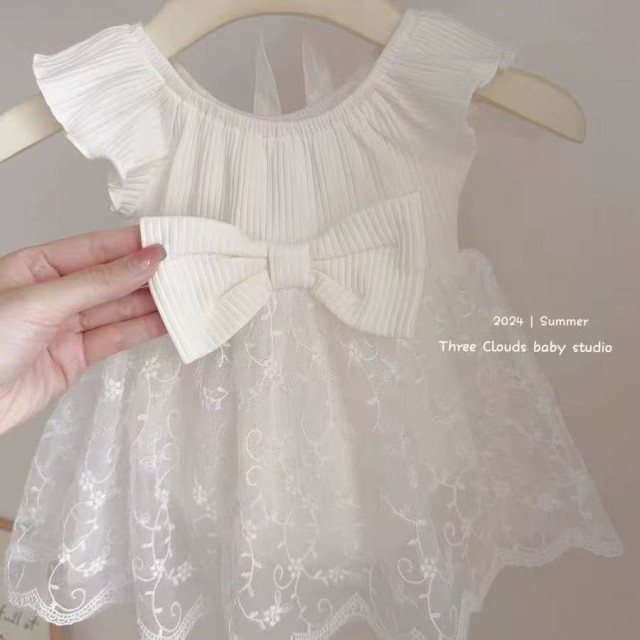 純白蕾絲公主連體紗裙（贈髮飾）